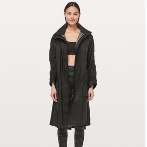 Smooth departure long rain jacket